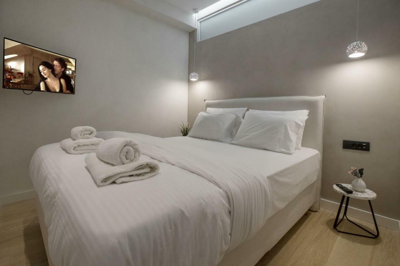 Nikis Suites Syntagma-Plaka By Ghh 아테네 외부 사진